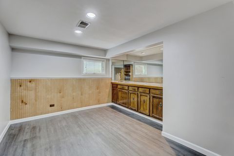 Tiny photo for 9810 N Lauren Lane, Niles, IL 60714 (MLS # 12398358)