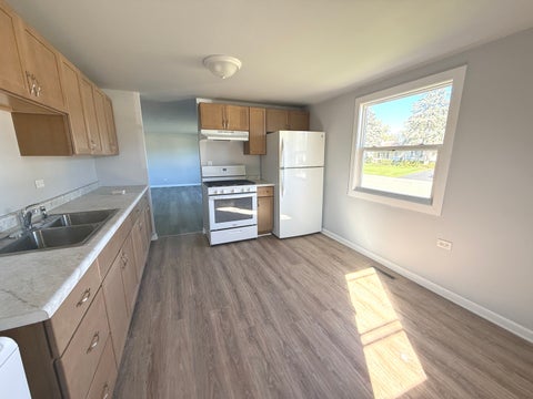 Tiny photo for 233 Ensenada Drive, Carpentersville, IL 60110 (MLS # 12788805)