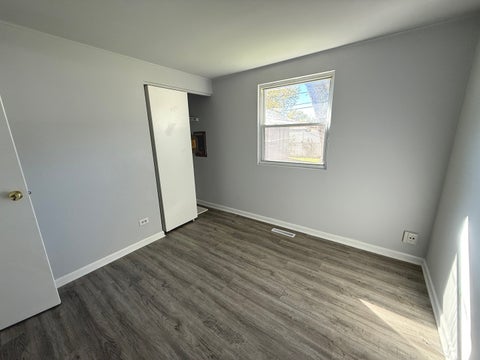 Tiny photo for 233 Ensenada Drive, Carpentersville, IL 60110 (MLS # 12788805)