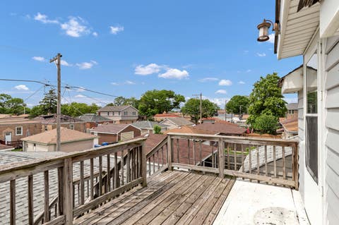 Tiny photo for 5412 S Natoma Avenue, Chicago, IL 60638 (MLS # 12726478)