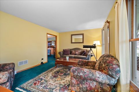 Tiny photo for 310 Fairhaven Drive, Yorkville, IL 60560 (MLS # 12510149)