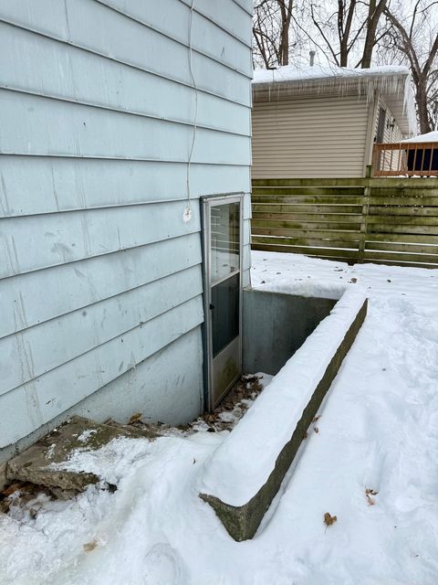 Tiny photo for 1501 N FREUND Avenue, McHenry, IL 60050 (MLS # 12531144)