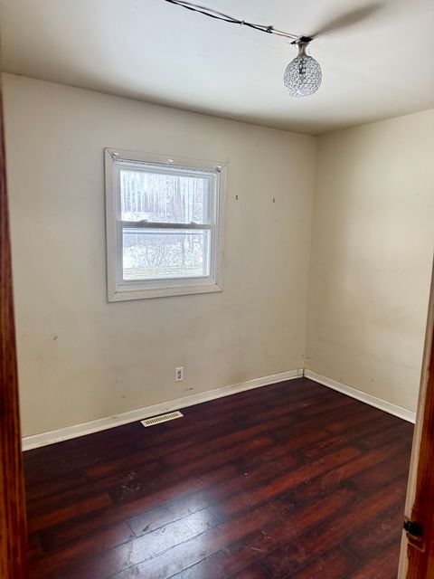 Tiny photo for 1501 N FREUND Avenue, McHenry, IL 60050 (MLS # 12531144)