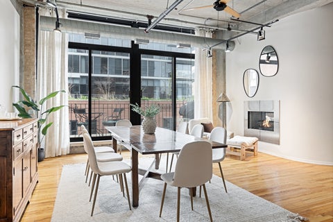 Tiny photo for 850 W Adams Street #4B, Chicago, IL 60607 (MLS # 12741487)