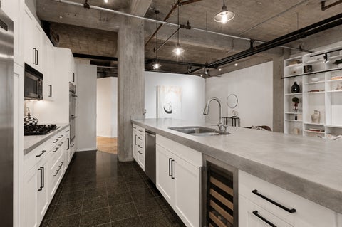 Tiny photo for 850 W Adams Street #4B, Chicago, IL 60607 (MLS # 12741487)