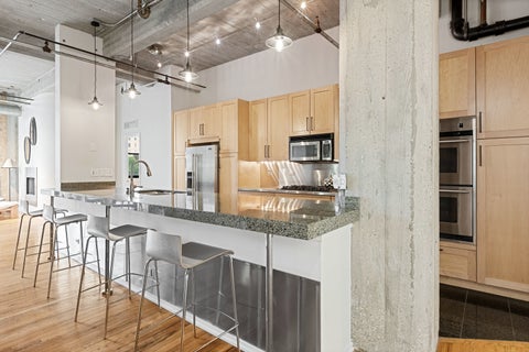 Tiny photo for 850 W Adams Street #4B, Chicago, IL 60607 (MLS # 12741487)