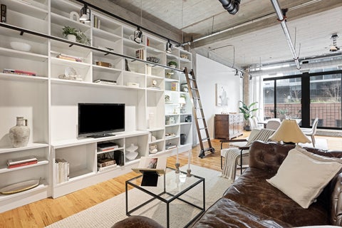 Tiny photo for 850 W Adams Street #4B, Chicago, IL 60607 (MLS # 12741487)