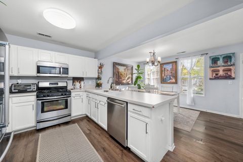 Tiny photo for 125 Presidential Boulevard, Oswego, IL 60543 (MLS # 12504132)