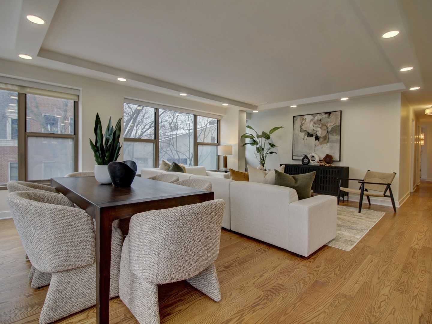 2970 N Lake Shore Drive 4D-4E