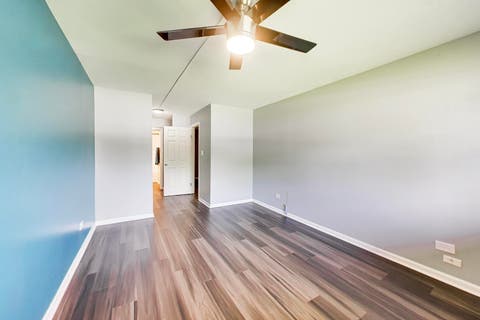 Tiny photo for 1313 S Rebecca Road #116B, Lombard, IL 60148 (MLS # 12671061)