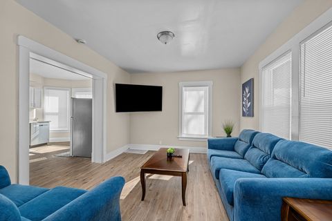 Tiny photo for 1415 N Main Street, Davenport, IA 52803 (MLS # 12617662)