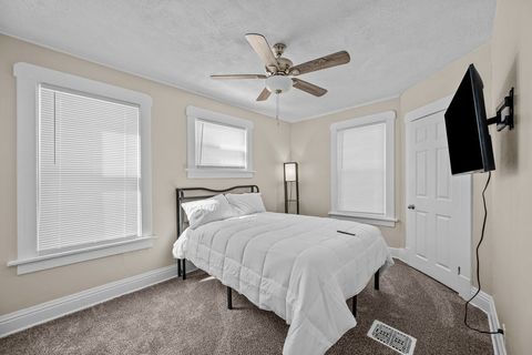 Tiny photo for 1415 N Main Street, Davenport, IA 52803 (MLS # 12617662)