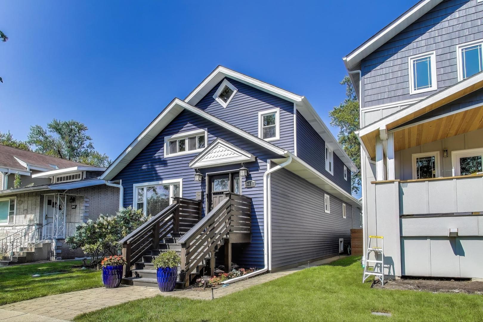 943 N Lombard Avenue