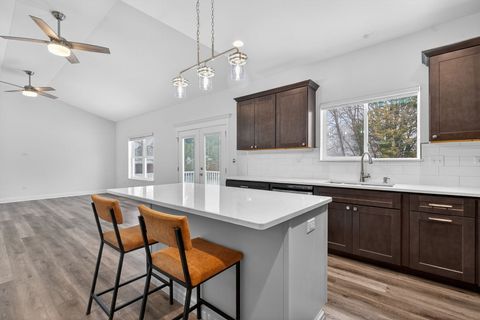 Tiny photo for 20929 Lakewoods Lane, Shorewood, IL 60404 (MLS # 12590951)