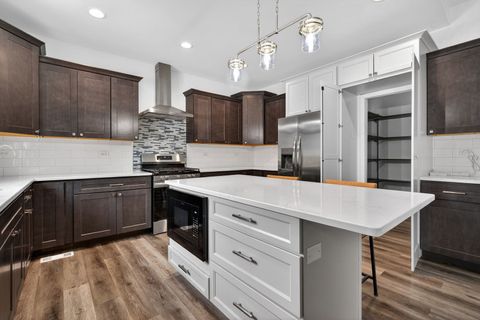 Tiny photo for 20929 Lakewoods Lane, Shorewood, IL 60404 (MLS # 12590951)