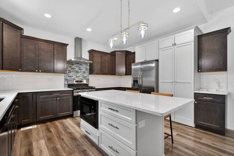 Tiny photo for 20929 Lakewoods Lane, Shorewood, IL 60404 (MLS # 12590951)