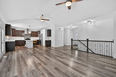 Tiny photo for 20929 Lakewoods Lane, Shorewood, IL 60404 (MLS # 12590951)