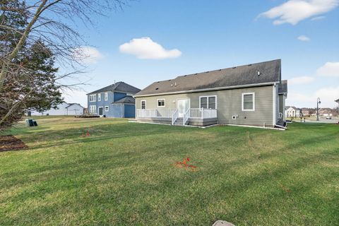 Tiny photo for 20929 Lakewoods Lane, Shorewood, IL 60404 (MLS # 12590951)