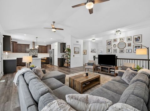 Tiny photo for 20929 Lakewoods Lane, Shorewood, IL 60404 (MLS # 12590951)