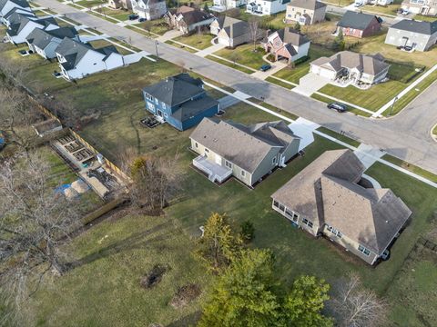 Tiny photo for 20929 Lakewoods Lane, Shorewood, IL 60404 (MLS # 12590951)