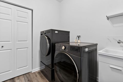 Tiny photo for 20929 Lakewoods Lane, Shorewood, IL 60404 (MLS # 12590951)