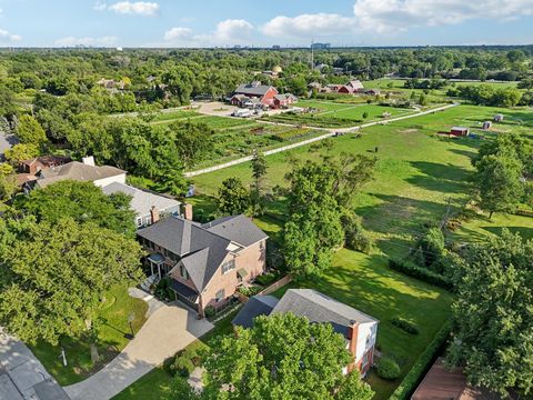 Tiny photo for 941 Burton Terrace, Glenview, IL 60025 (MLS # 12546758)