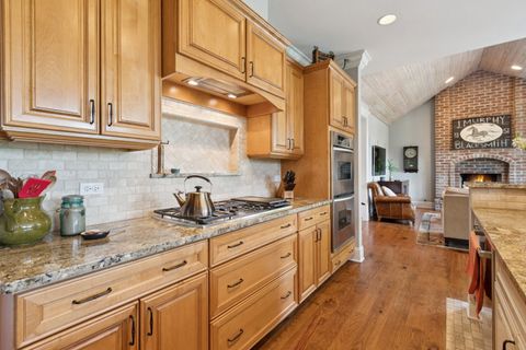 Tiny photo for 941 Burton Terrace, Glenview, IL 60025 (MLS # 12546758)