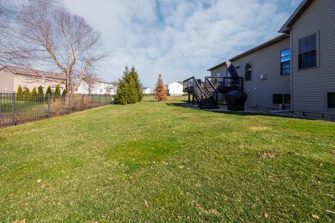 Tiny photo for 2709 Piney Run, Bloomington, IL 61705 (MLS # 12585731)