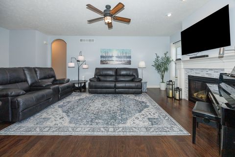 Tiny photo for 2709 Piney Run, Bloomington, IL 61705 (MLS # 12585731)