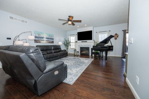 Tiny photo for 2709 Piney Run, Bloomington, IL 61705 (MLS # 12585731)