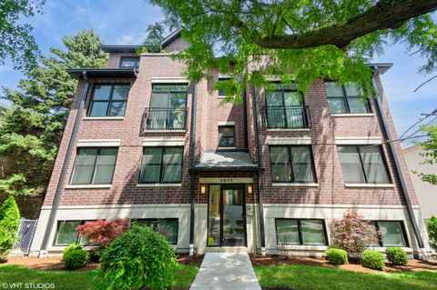 Photo of 4845 N Keystone Avenue #1S, Chicago, IL 60630 (MLS # 12448170)