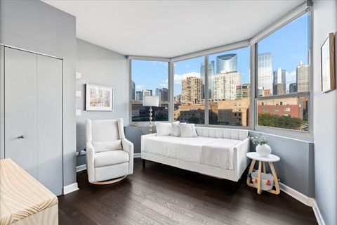 Tiny photo for 720 W RANDOLPH Street #503, Chicago, IL 60661 (MLS # 12620187)