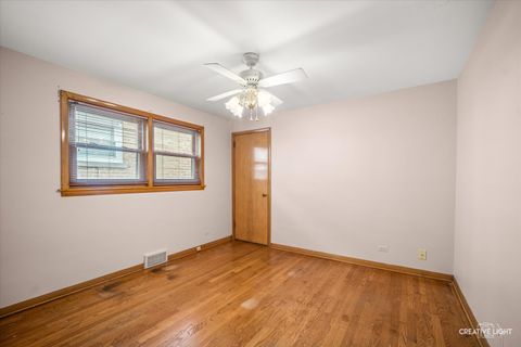 Tiny photo for 5910 W 59th Street, Chicago, IL 60638 (MLS # 12576493)