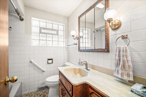 Tiny photo for 5910 W 59th Street, Chicago, IL 60638 (MLS # 12576493)