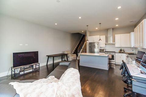 Tiny photo for 2018 S Loomis Street #3, Chicago, IL 60608 (MLS # 12467621)