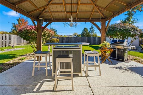 Tiny photo for 947 Wilma Lane, Elk Grove Village, IL 60007 (MLS # 12494991)