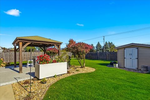 Tiny photo for 947 Wilma Lane, Elk Grove Village, IL 60007 (MLS # 12494991)