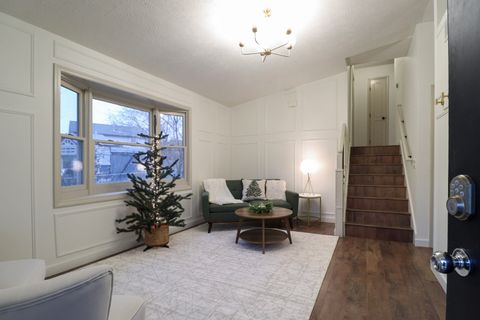 Tiny photo for 9 Timberview Drive, Bloomington, IL 61701 (MLS # 12521206)