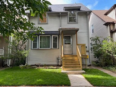 4508 N Christiana Avenue Chicago IL 60625