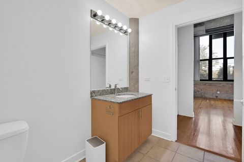 Tiny photo for 320 E 21st Street #204, Chicago, IL 60616 (MLS # 12455090)