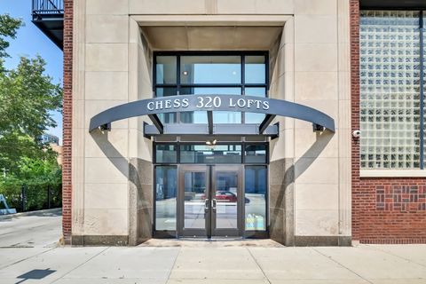 Tiny photo for 320 E 21st Street #204, Chicago, IL 60616 (MLS # 12455090)