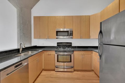 Tiny photo for 320 E 21st Street #204, Chicago, IL 60616 (MLS # 12455090)