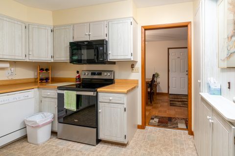 Tiny photo for 567 Union Grove Road, Carbondale, IL 62903 (MLS # 12671525)