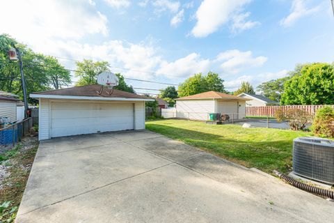 Tiny photo for 358 N Craig Place, Lombard, IL 60148 (MLS # 12480279)