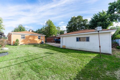 Tiny photo for 358 N Craig Place, Lombard, IL 60148 (MLS # 12480279)
