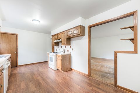 Tiny photo for 358 N Craig Place, Lombard, IL 60148 (MLS # 12480279)