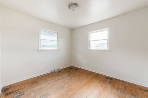 Tiny photo for 358 N Craig Place, Lombard, IL 60148 (MLS # 12480279)