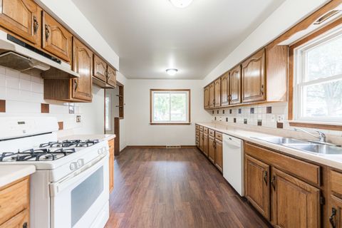 Tiny photo for 358 N Craig Place, Lombard, IL 60148 (MLS # 12480279)