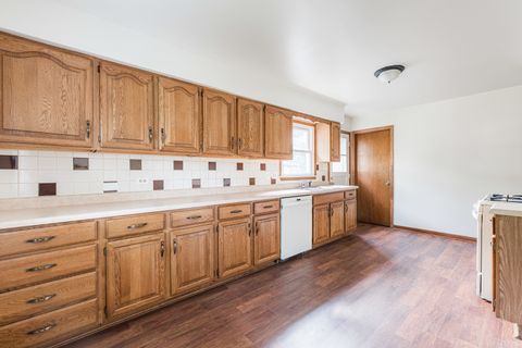 Tiny photo for 358 N Craig Place, Lombard, IL 60148 (MLS # 12480279)
