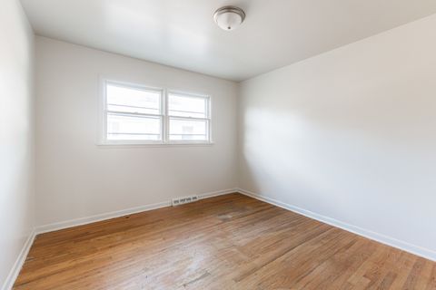 Tiny photo for 358 N Craig Place, Lombard, IL 60148 (MLS # 12480279)